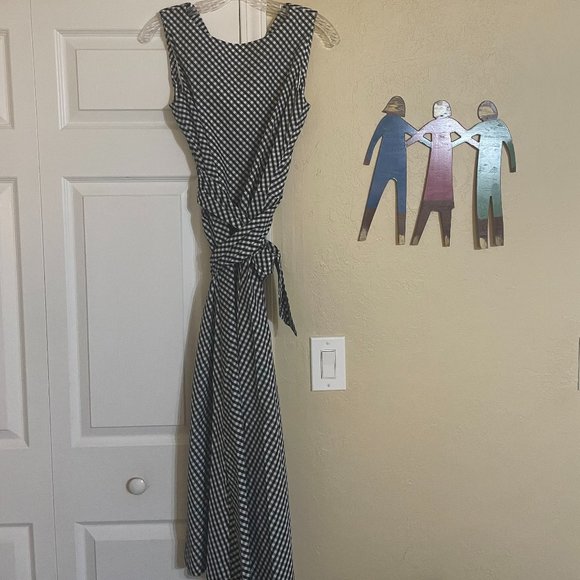 Anne Klein Dresses & Skirts - Anne Klein Midi Wrap Dress, Navy & White Checkered, Size Small